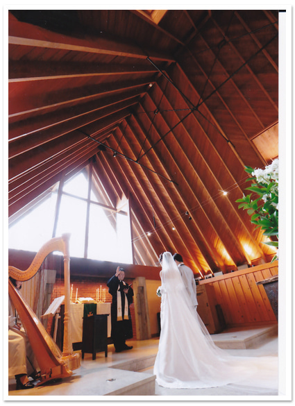 花嫁様のお写真 軽井沢高原教会で二人きりのご結婚式 ブライダルアクセサリーlovetiara ブログ
