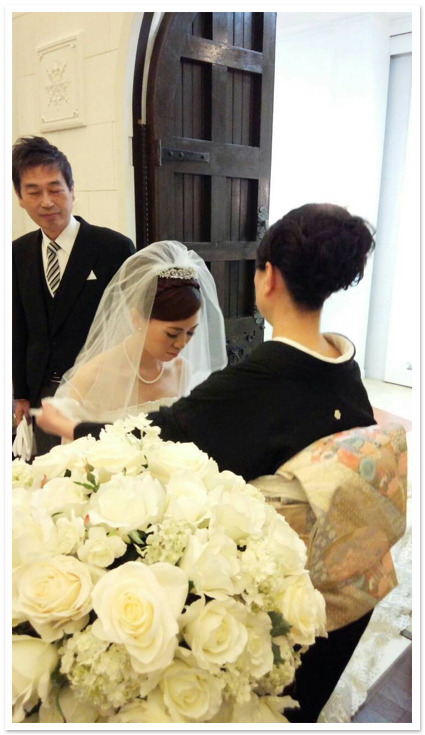 ウェディング　ティアラ 結婚式