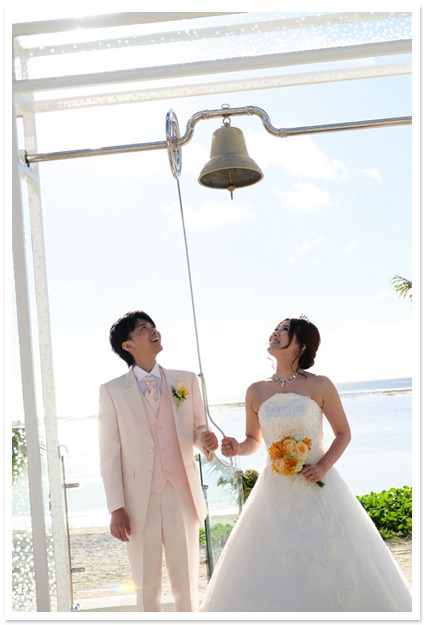 ウェディング　ティアラ　グローブ　結婚式