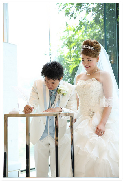 結婚式　ウェディング　ティアラ