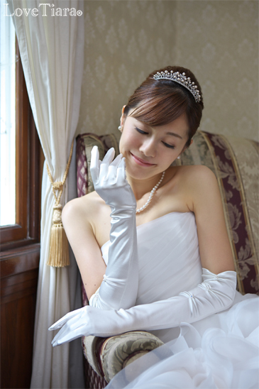 着用イメージ ティアラ ウエディング 結婚式