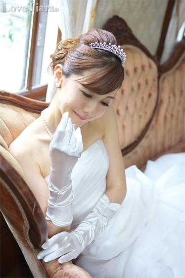 着用イメージ ティアラ ウエディング 結婚式