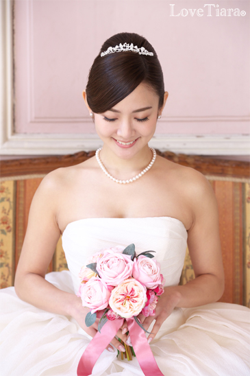 着用イメージ ティアラ ウエディング 結婚式