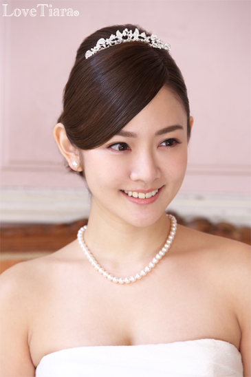 着用イメージ ティアラ ウエディング 結婚式