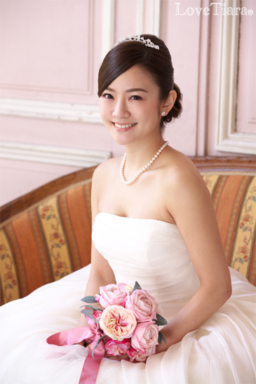 着用イメージ ティアラ ウエディング 結婚式