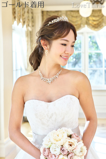 着用イメージ ティアラ ウエディング 結婚式