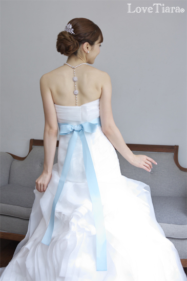 結婚式　ブライダル　ウェディング　ヘッドドレス　髪飾り　コーム　ビジュー