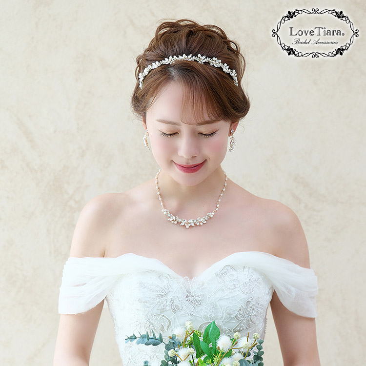 カチューシャ　ウエディング　ブライダル　結婚式