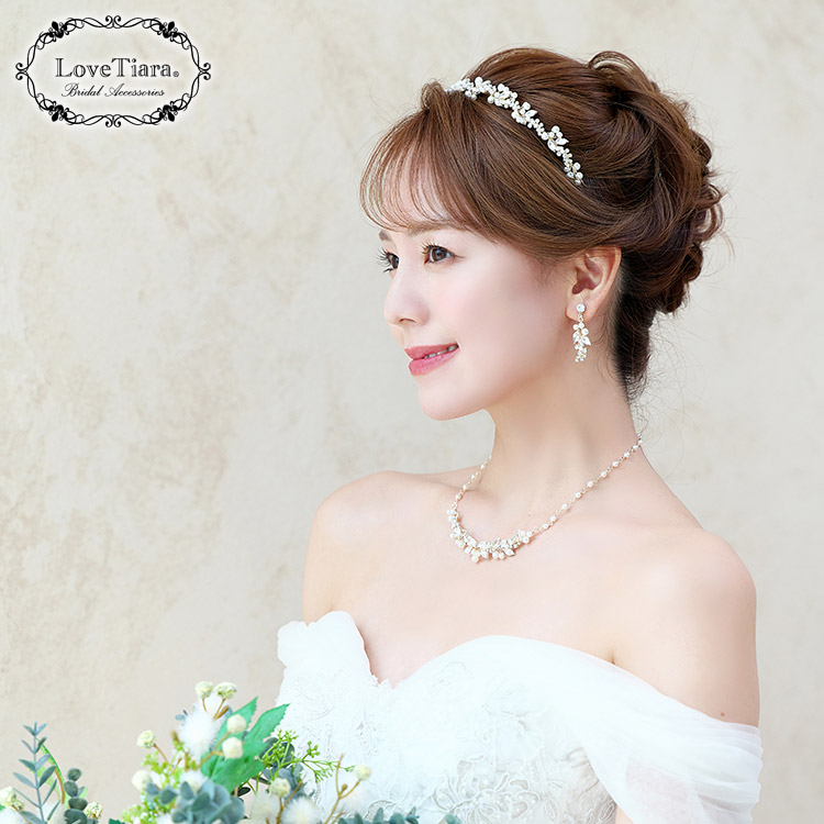 カチューシャ　ウエディング　ブライダル　結婚式