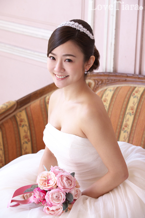 カチューシャ　ウェディング　結婚式
