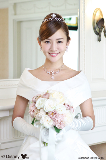 着用イメージ ネックレス ウェディング 結婚式