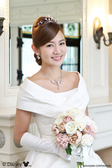 着用イメージ ティアラ ウエディング 結婚式