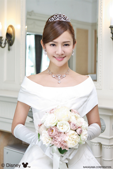 着用イメージ ティアラ ウエディング 結婚式