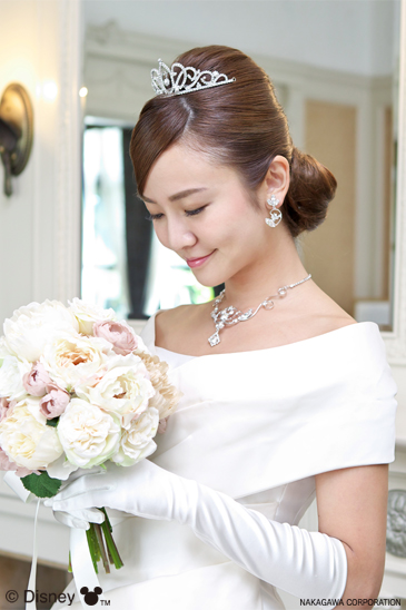 着用イメージ ティアラ ウエディング 結婚式