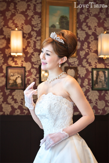 着用イメージ グローブ ウエディング 結婚式