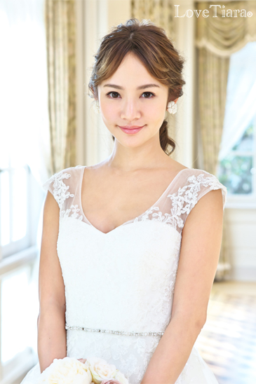 着用イメージ イヤリング ウエディング 結婚式