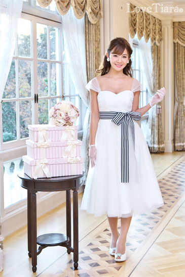 着用イメージ イヤリング ウエディング 結婚式