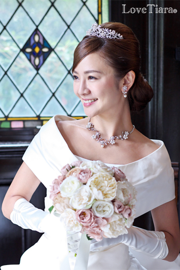 着用イメージ ネックレス ウェディング 結婚式