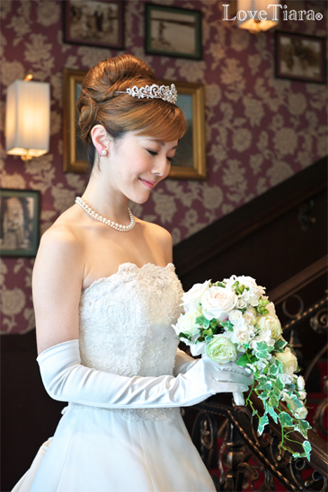 着用イメージ ティアラ ウエディング 結婚式