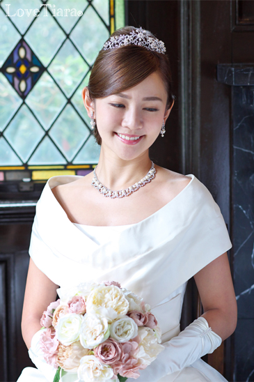 着用イメージ ネックレス ウェディング 結婚式