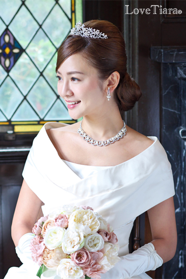 着用イメージ ネックレス ウェディング 結婚式