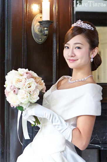 着用イメージ ネックレス ウェディング 結婚式