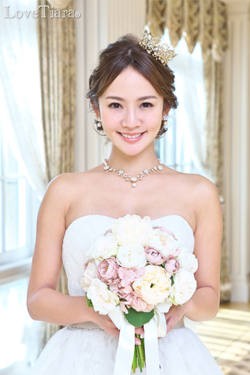 着用イメージ ティアラ ウエディング 結婚式
