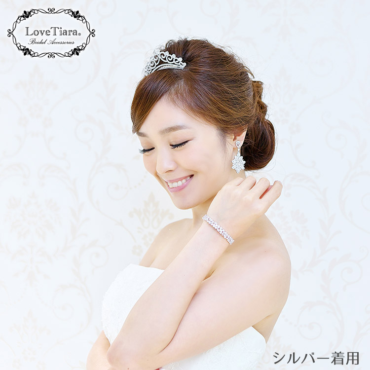 ブレスレット　バングル　ビジュー　ウェディング　結婚式