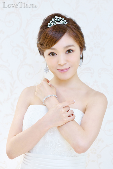 ティアラ ウエディング ブライダル 結婚式
