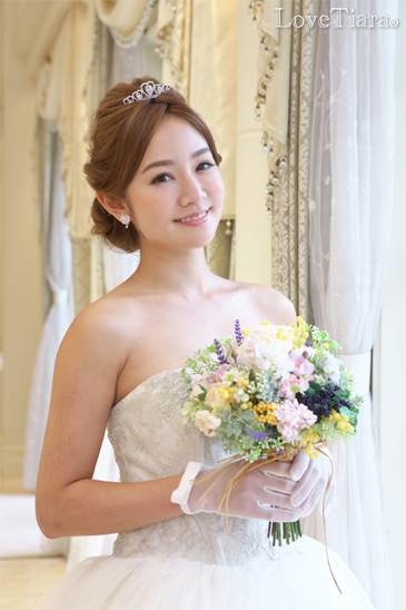 着用イメージ ティアラ ウエディング 結婚式