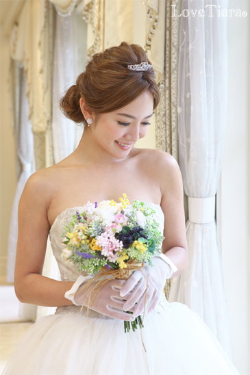 着用イメージ ティアラ ウエディング 結婚式