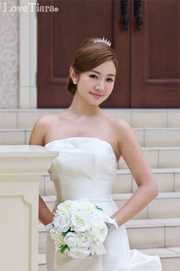 着用イメージ ティアラ ウエディング 結婚式