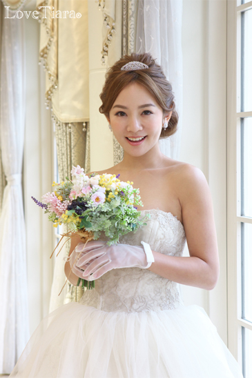 着用イメージ ティアラ ウエディング 結婚式