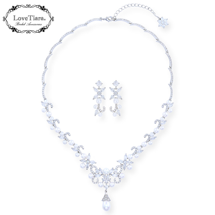 ネックレス　ウエディング　ブライダル　結婚式