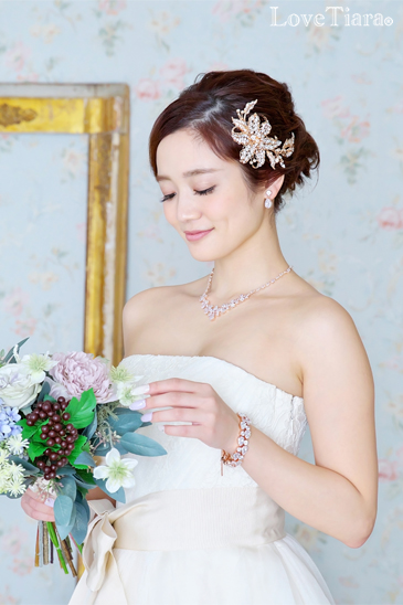 着用イメージ ネックレス ウエディング 結婚式