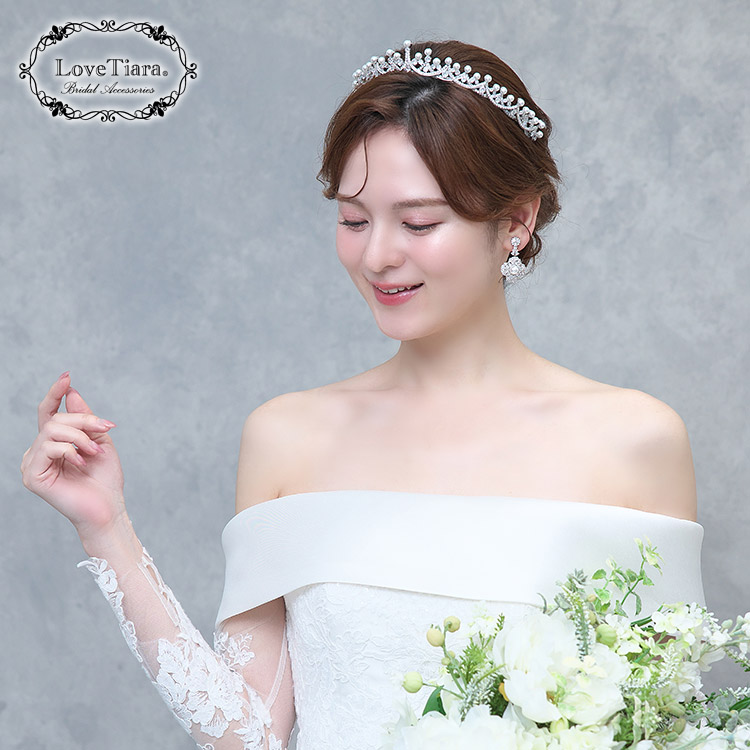 ティアラ　ウエディング　ブライダル　結婚式