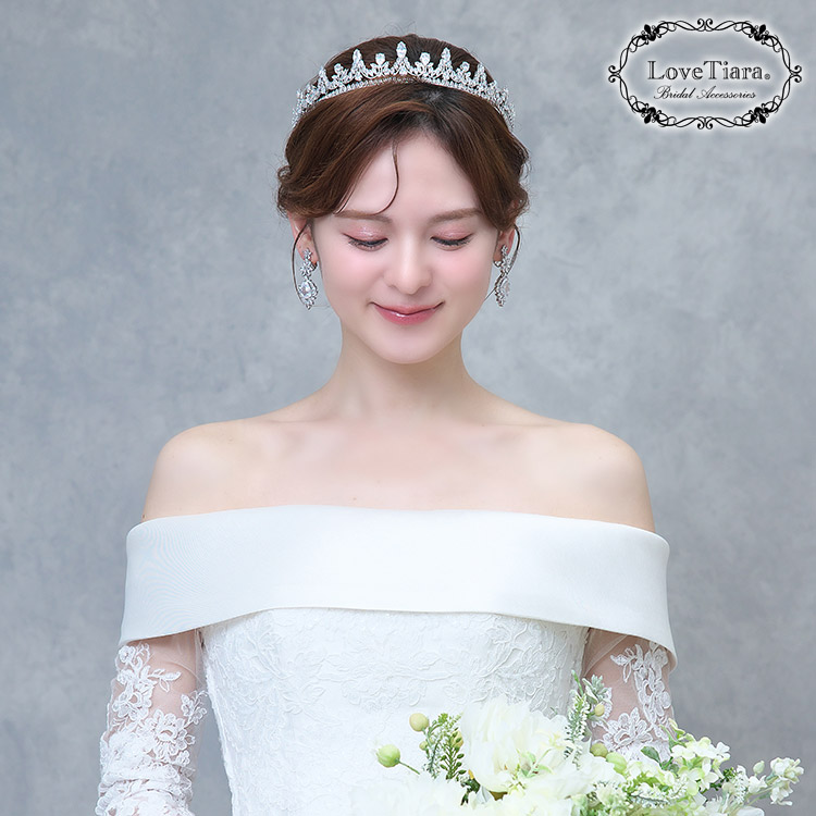 ティアラ　ウエディング　ブライダル　結婚式