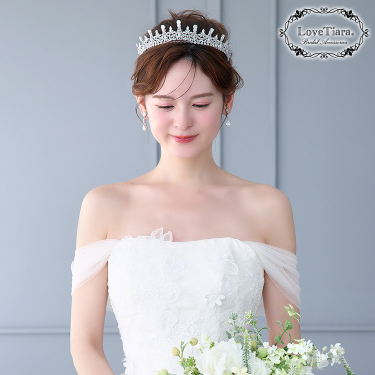 ティアラ　ウエディング　ブライダル　結婚式