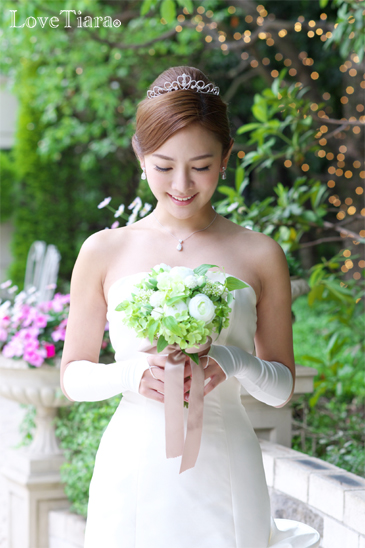 着用イメージ グローブ ウエディング 結婚式