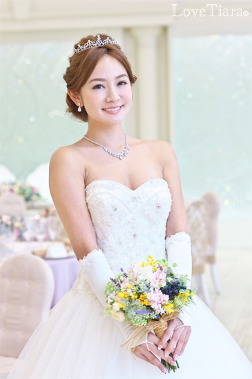 着用イメージ グローブ ウエディング 結婚式