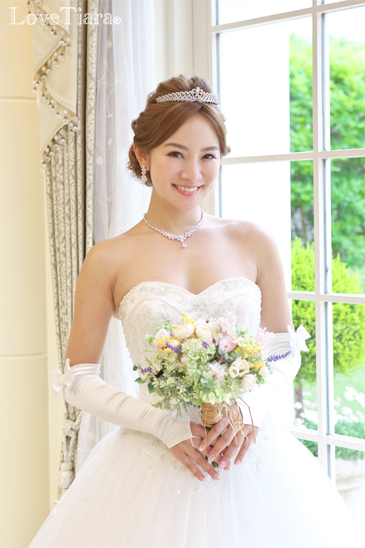 着用イメージ グローブ ウエディング 結婚式