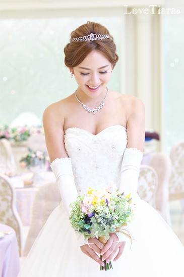 着用イメージ グローブ ウエディング 結婚式