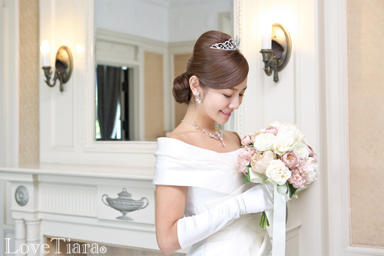 着用イメージ グロ ウエディング 結婚式