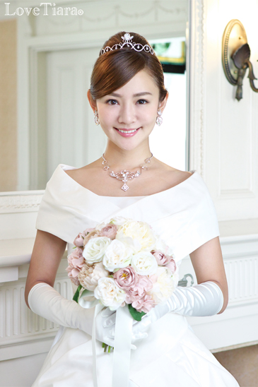 着用イメージ グローブ ウエディング 結婚式