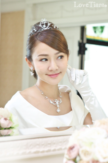 着用イメージ グローブ ウエディング 結婚式