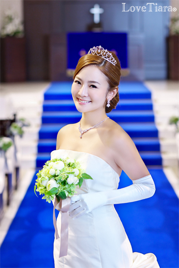 着用イメージ グローブ ウエディング 結婚式