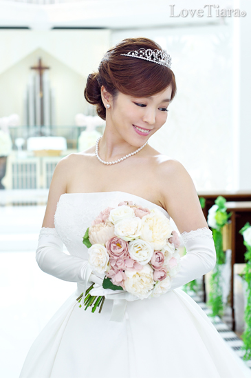 着用イメージ グローブ ウエディング 結婚式