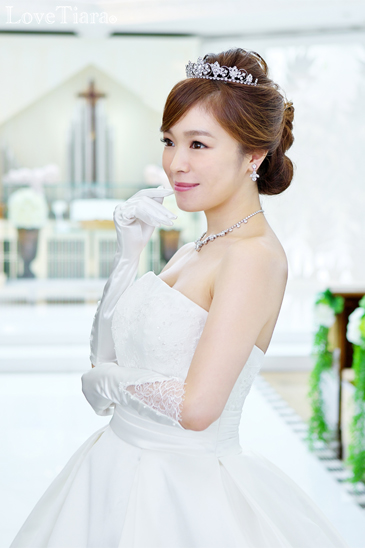 着用イメージ グローブ ウエディング 結婚式