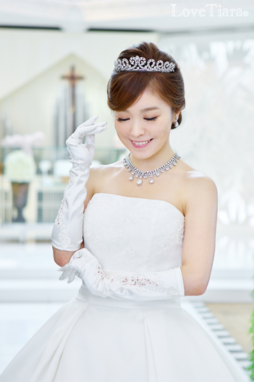 着用イメージ グローブ ウエディング 結婚式