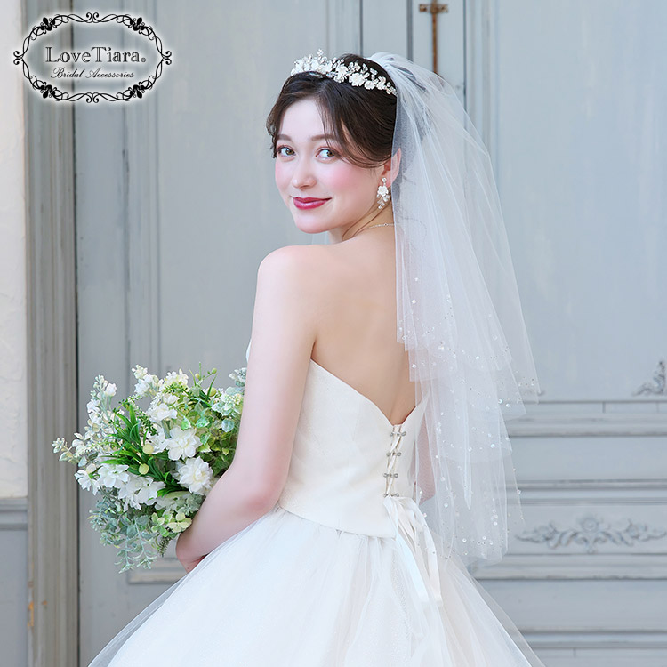 ティアラ　ウエディング　ブライダル　結婚式